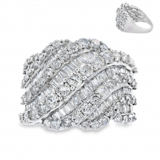 Baguette & Round Brilliant Cut Diamond Ring in 14K White Gold