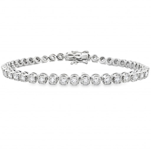 Round Brilliant Cut Diamond Tennis Bracelet in Italian Sterling Silver